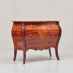 1042 5666 CHEST OF DRAWERS